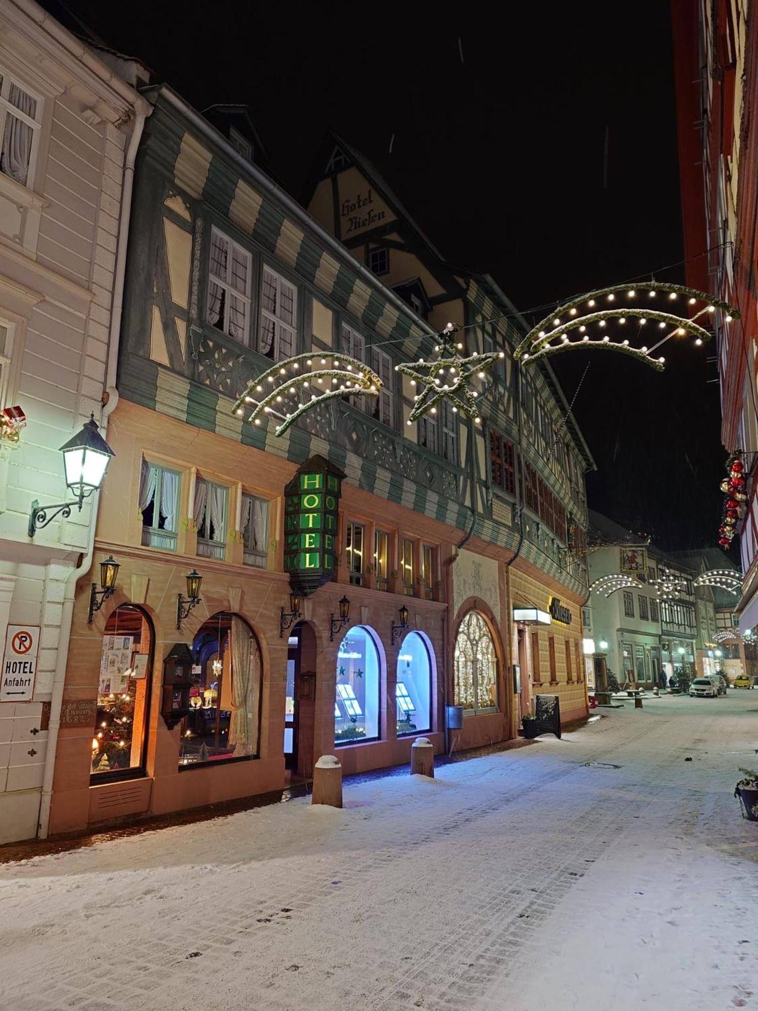 Hotel Zum Riesen - Aelteste Fuerstenherberge Deutschlands Miltenberg Exterior foto