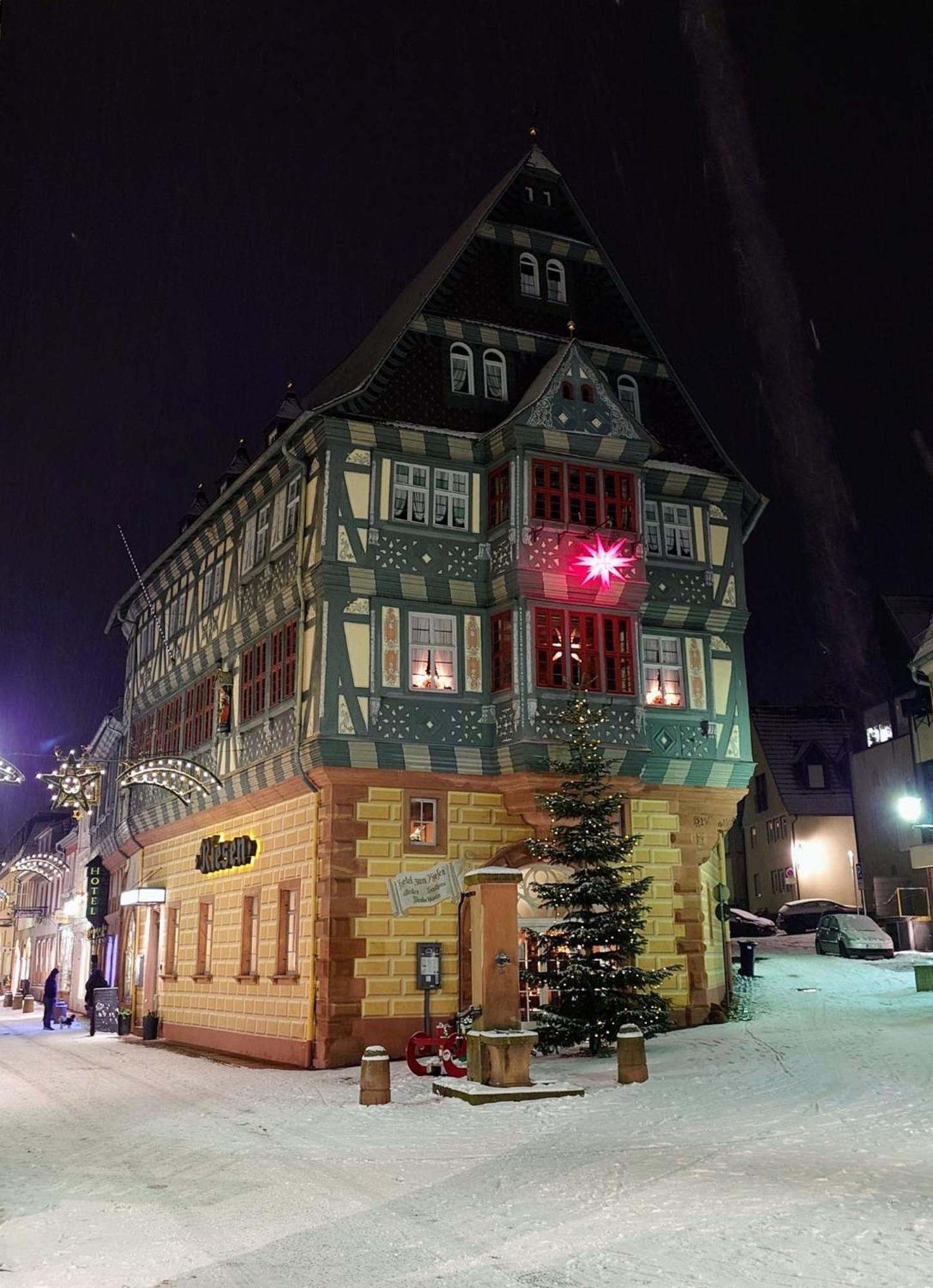 Hotel Zum Riesen - Aelteste Fuerstenherberge Deutschlands Miltenberg Exterior foto